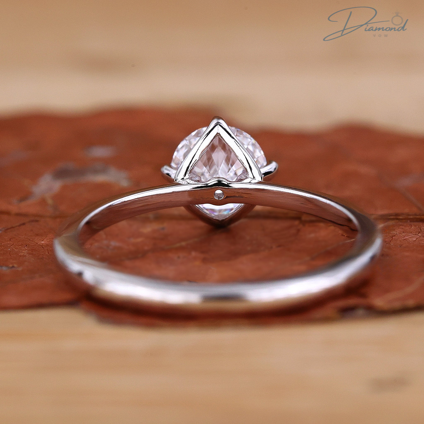 Round Brilliant Cut Diamond Ring - Solitaire Style
