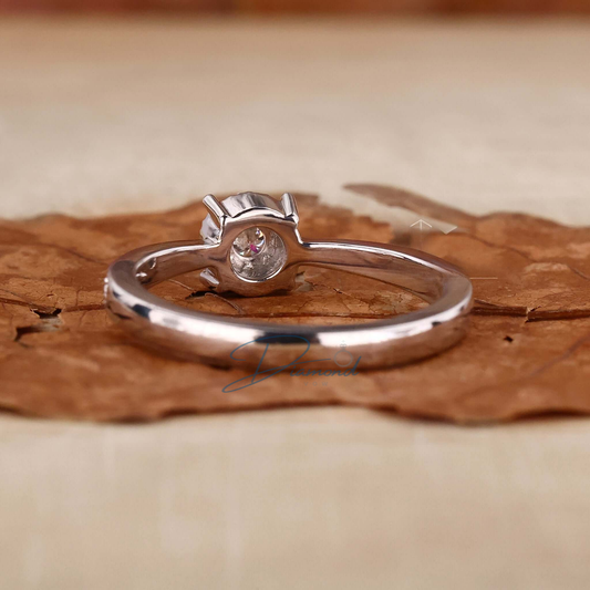 Round Lab Grown Diamond Minimalist Ring