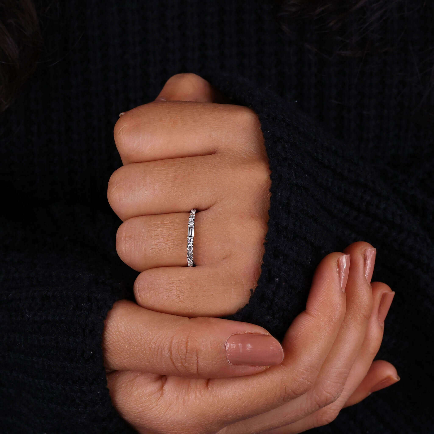 Elegant Wedding Band with Baguette and Round EF-VS Lab Grown Diamonds