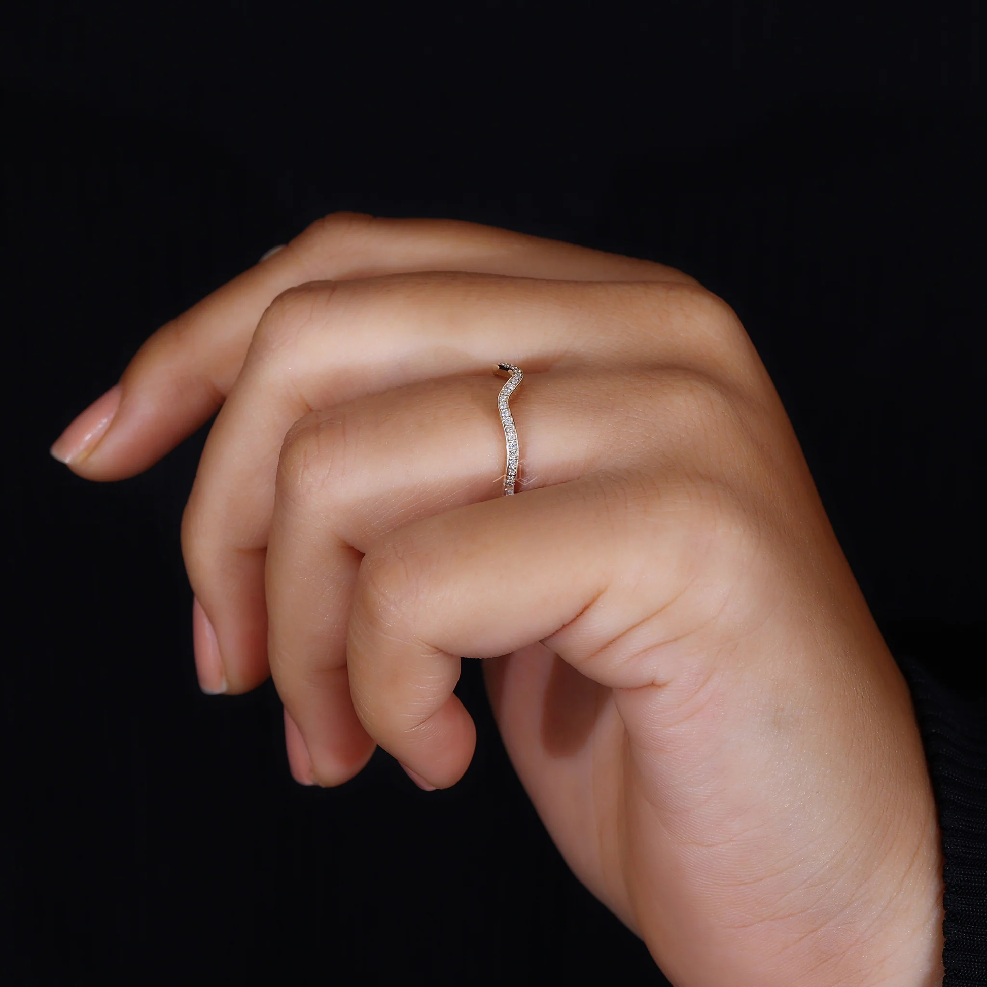 Curved Wedding Band With Round Diamonds