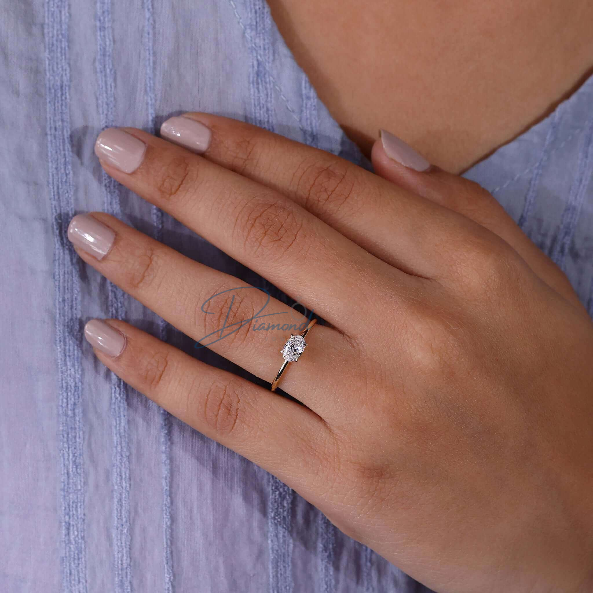 East to West Set Oval Diamond Solitaire Engagement Ring for Women