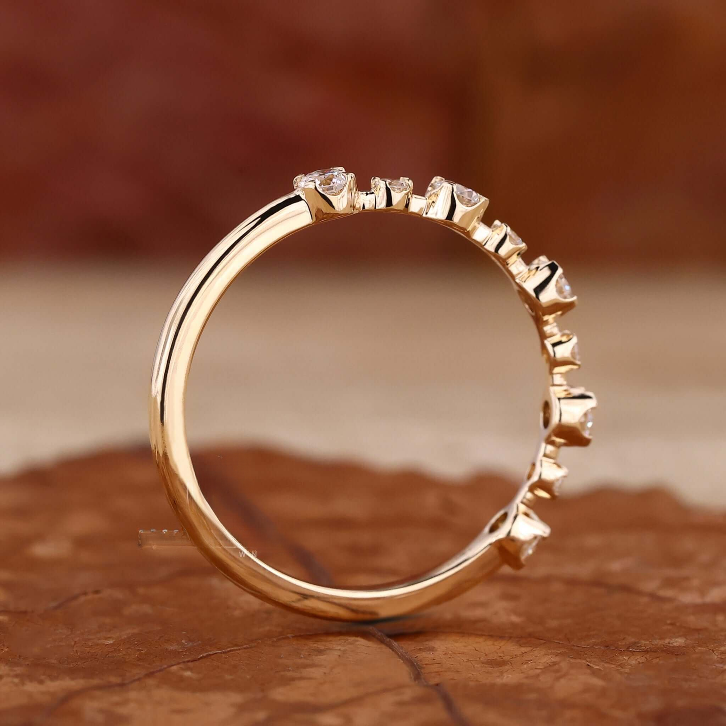 Round Lab-Grown Diamond Wedding Band – Floating Bubble Eternity Ring for Women