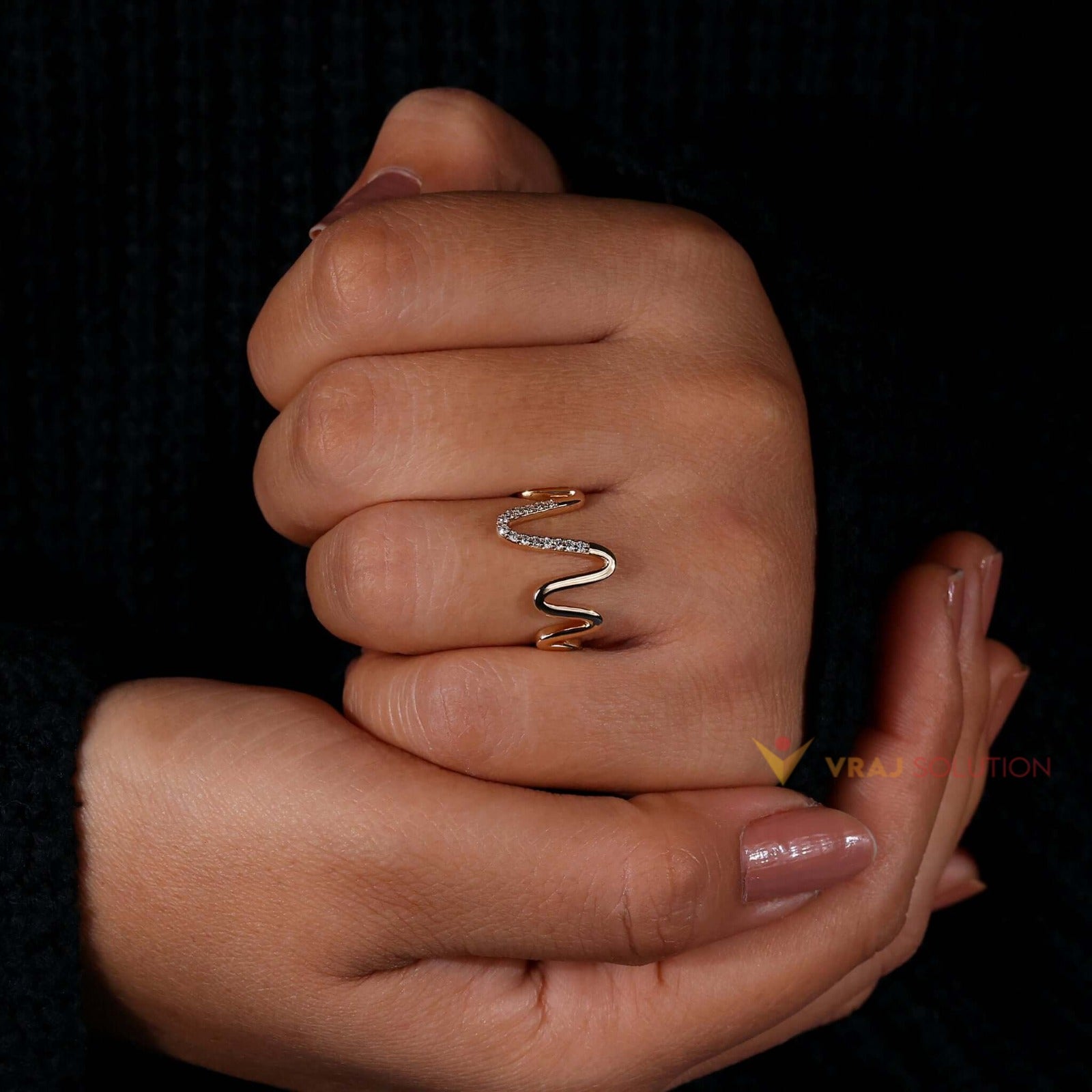 Heart Beat Style Ring With Round Lab Grown Diamonds