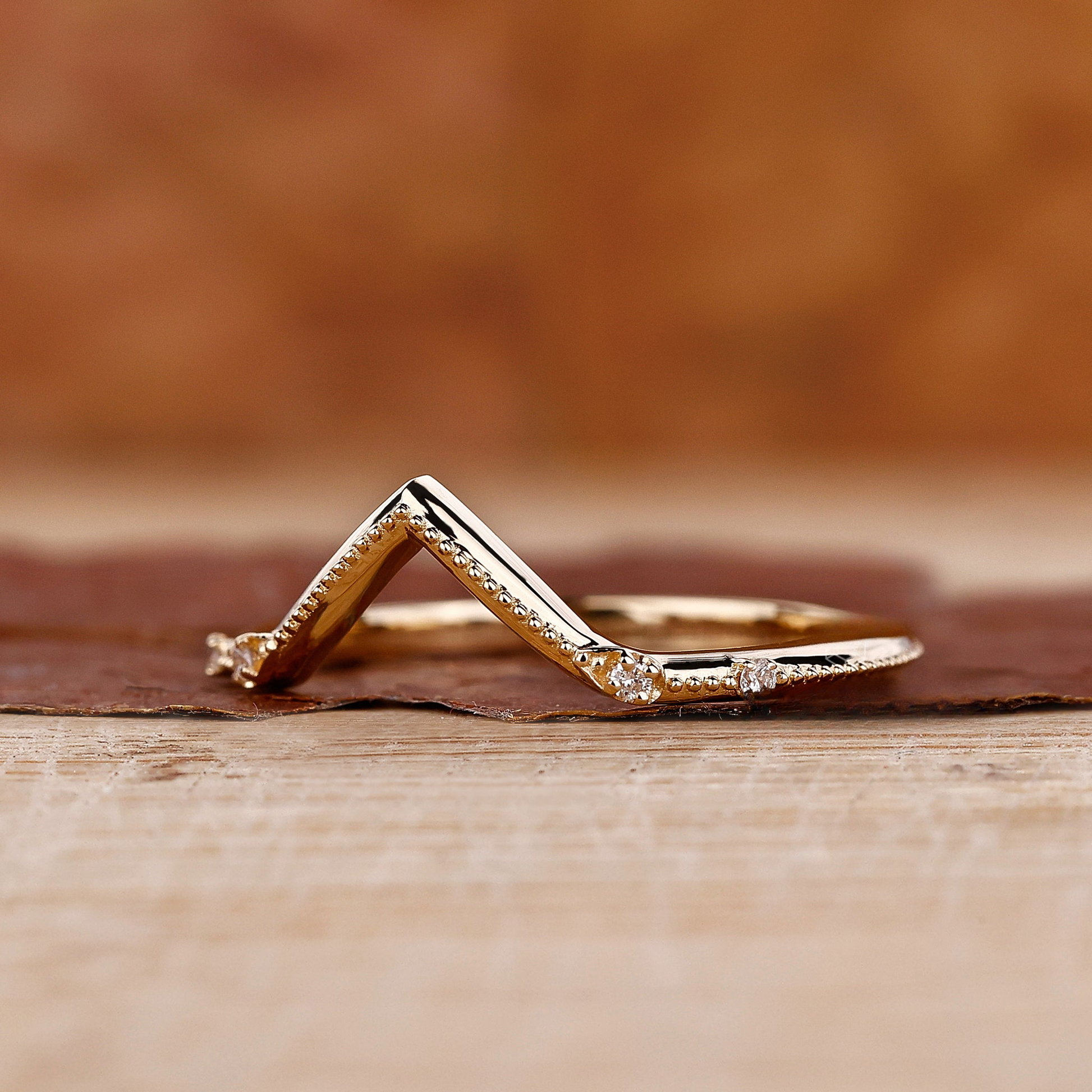 Curved Wedding Band Yellow Gold