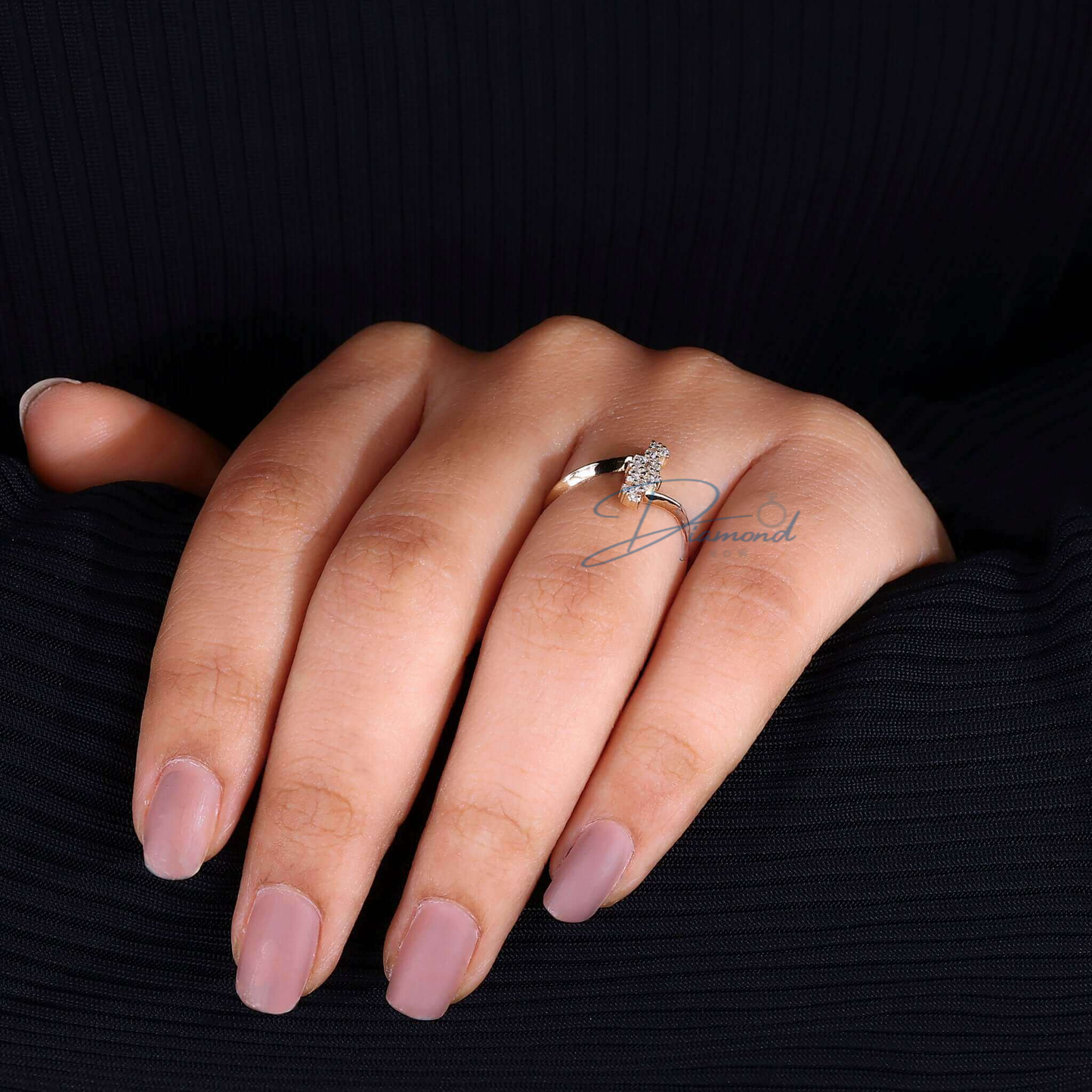 Round Brilliant Cut Diamond Ring - Solitaire Style