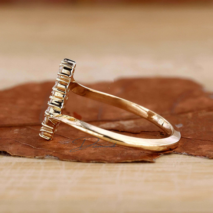 Round Cut Lab Grown Diamond Graduation Gift Ring for Women