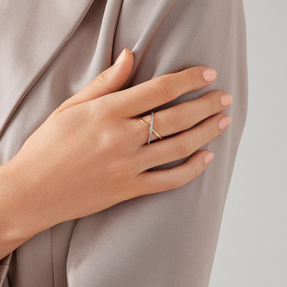 Crossover Ring with Diamonds in 14kt Yellow Gold