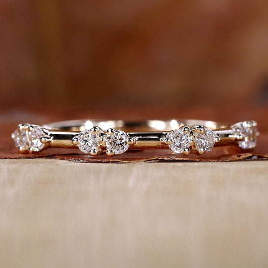 Round Brilliant Cut Floating Bubble Diamond Wedding Band