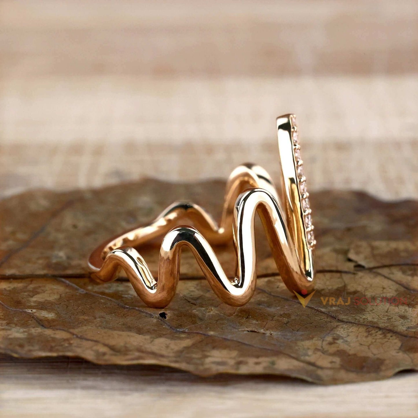 Heart Beat Style Ring With Round Lab Grown Diamonds