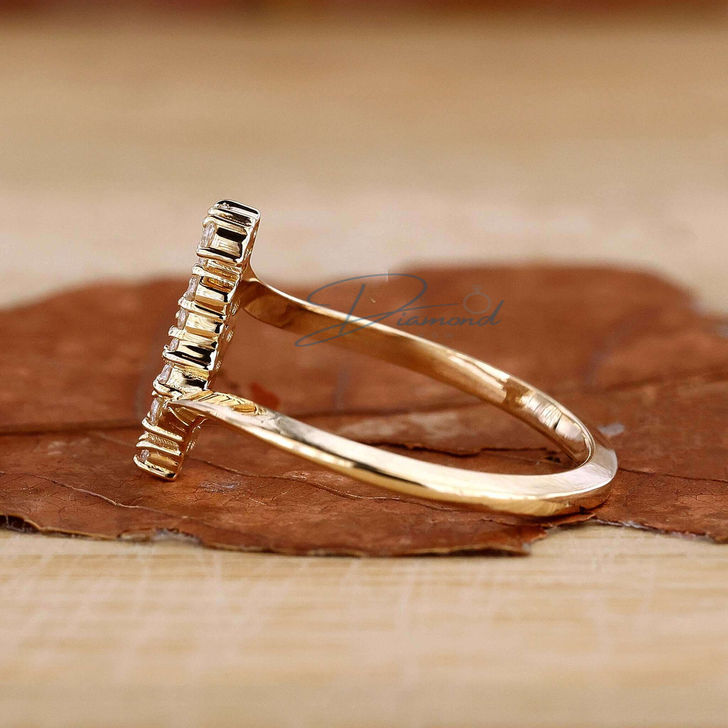 Pear Shaped Lab Grown Diamond Engagement Ring for Women